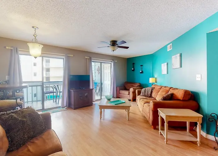 Regatta #204c Apartment *